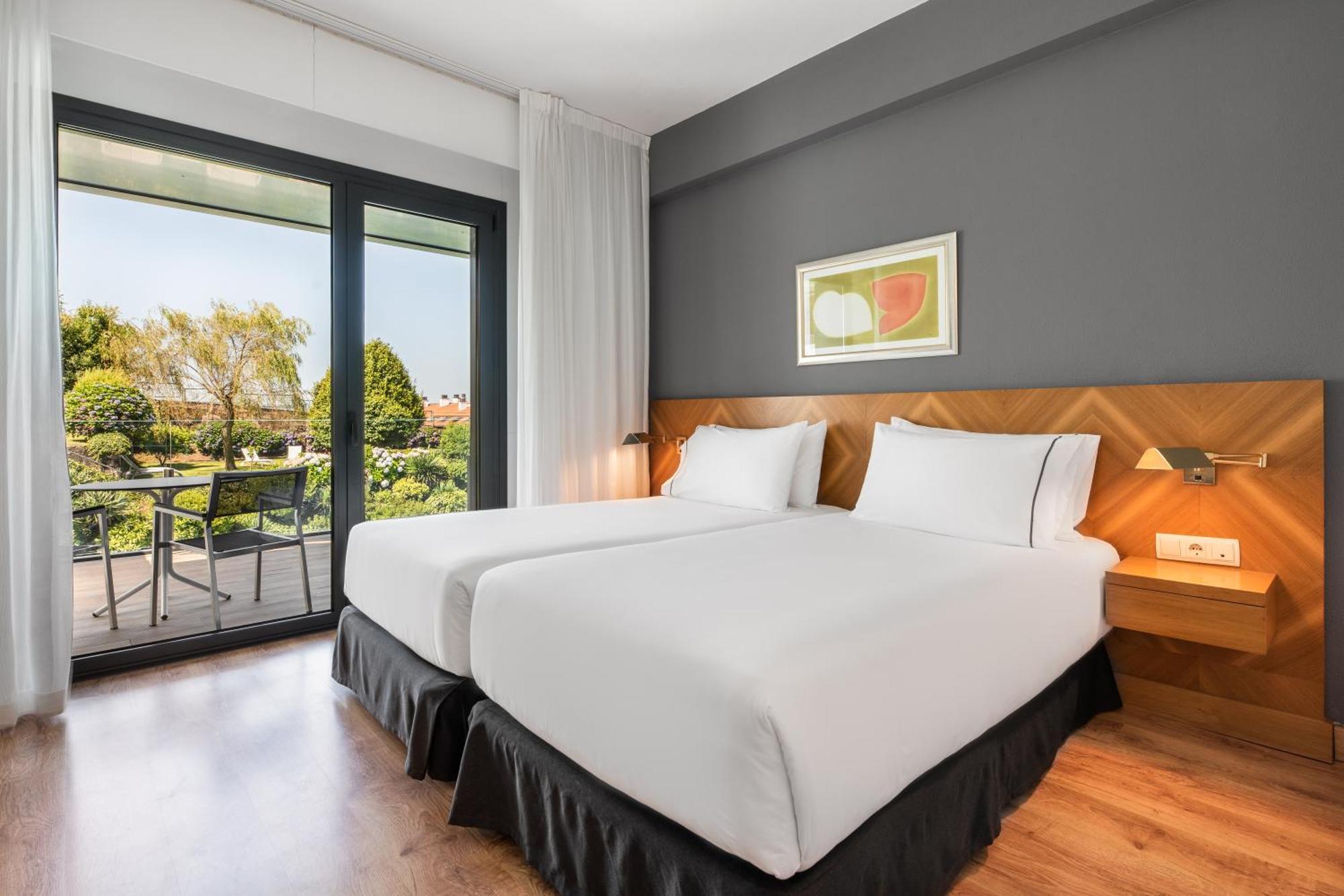 Hotel Exe Peregrino 4*
